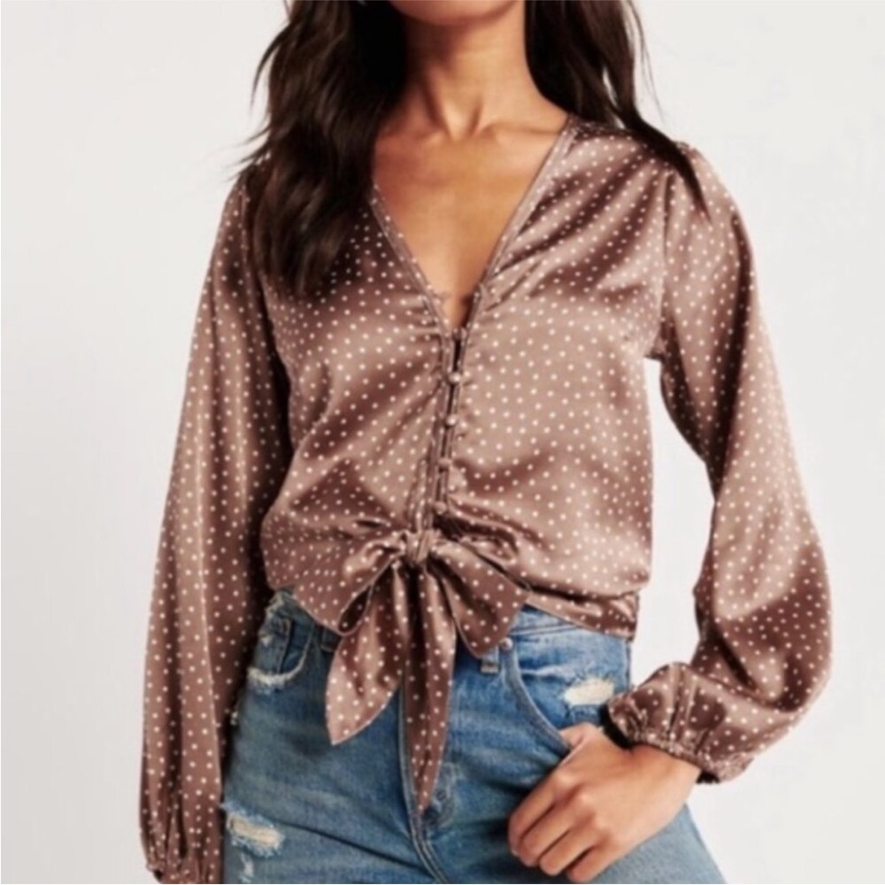 Abercrombie & Fitch Satin Tie Front Top